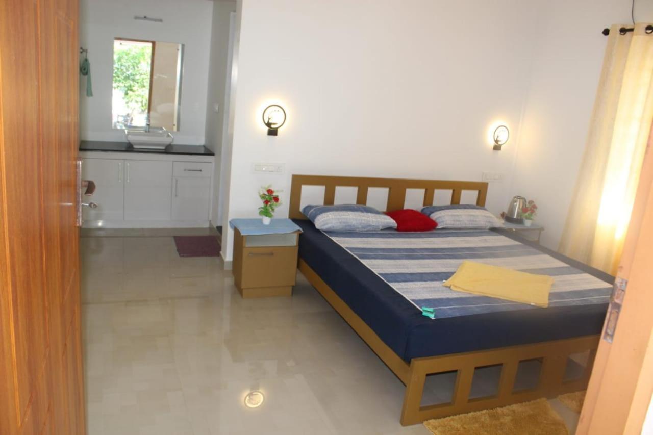 Marari Anna Beach Homestay 马拉利库兰 外观 照片