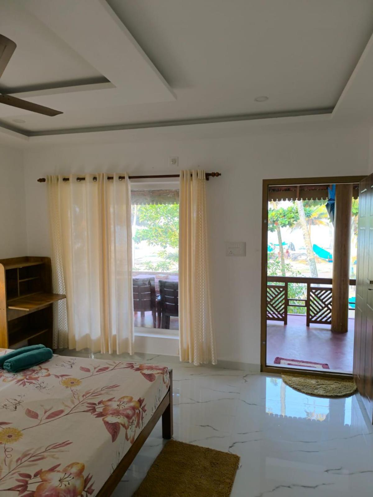 Marari Anna Beach Homestay 马拉利库兰 外观 照片